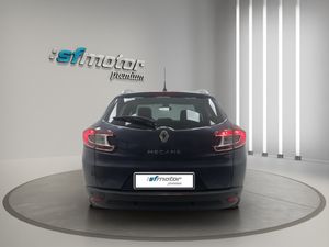 Renault Megane Sport Tourer Bose Energy dCi 130 S&S  - Foto 6