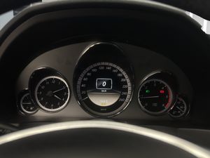 Mercedes Clase E Coupé E 220 CDI Blue Efficiency Avantg.  - Foto 12