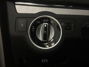 Mercedes Clase E Coupé E 220 CDI Blue Efficiency Avantg.  - Foto 35