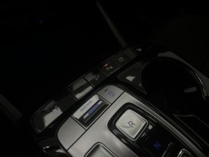 Hyundai Tucson 1.6 TGDI 110kW (150CV) 48V Tecno Sky DCT  - Foto 32