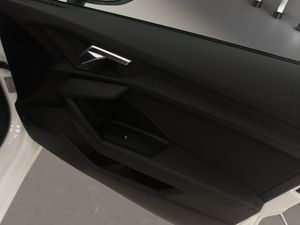 Audi A3 Sedan 30 TFSI 81kW (110CV) S tronic  - Foto 18