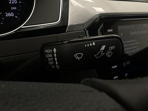 Volkswagen Passat Business 2.0 TDI 110kW (150CV)  - Foto 29