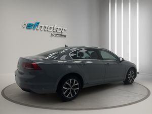 Volkswagen Passat Business 2.0 TDI 110kW (150CV)  - Foto 7