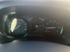 Peugeot Expert LONG DC ASPHALT L3  - Foto 12