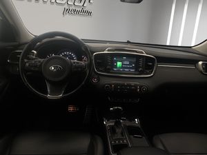 Kia Sorento 2.2 CRDi Emotion Auto 4x4  - Foto 15