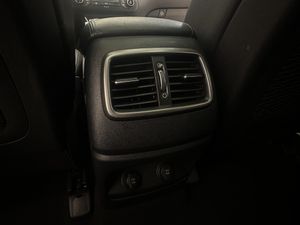 Kia Sorento 2.2 CRDi Emotion Auto 4x4  - Foto 39
