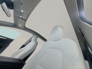 Tesla Model Y Gran Autonomía 4WD  - Foto 21