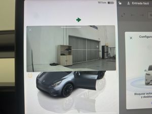 Tesla Model Y Gran Autonomía 4WD  - Foto 39