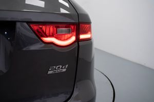 Jaguar F-Pace 2.0L i4D 132kW Prestige Auto  - Foto 18