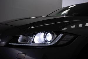 Jaguar F-Pace 2.0L i4D 132kW Prestige Auto  - Foto 13