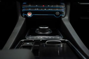 Jaguar F-Pace 2.0L i4D 132kW Prestige Auto  - Foto 29