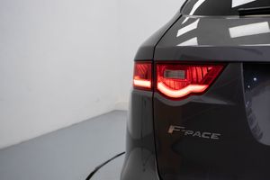 Jaguar F-Pace 2.0L i4D 132kW Prestige Auto  - Foto 17