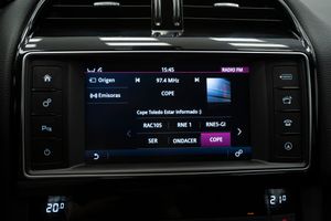 Jaguar F-Pace 2.0L i4D 132kW Prestige Auto  - Foto 45