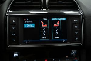 Jaguar F-Pace 2.0L i4D 132kW Prestige Auto  - Foto 6