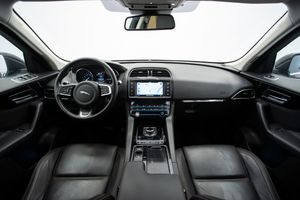 Jaguar F-Pace 2.0L i4D 132kW Prestige Auto  - Foto 4