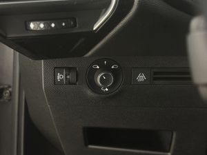 DS DS 7 Crossback BlueHDi DE 96kW (130CV) Auto. CHIC  - Foto 42