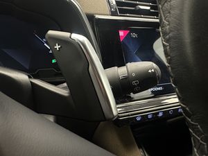 DS DS 7 Crossback BlueHDi DE 96kW (130CV) Auto. CHIC  - Foto 24
