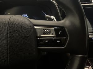 DS DS 7 Crossback BlueHDi DE 96kW (130CV) Auto. CHIC  - Foto 23