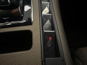 DS DS 7 Crossback BlueHDi DE 96kW (130CV) Auto. CHIC  - Foto 30