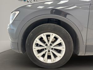 Volkswagen Tiguan T1 2.0 TDI 150 CV BMT 4x2  - Foto 22