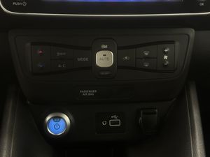 Nissan Leaf LEAF 62 kWh e+ Acenta  - Foto 30