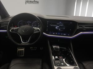 Volkswagen Touareg Hybrid 3.0 TSI 380 CV Tiptronic 8 vel.  - Foto 15