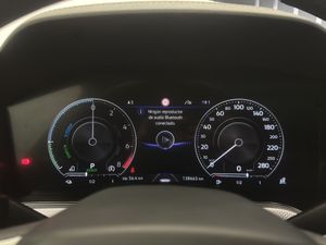 Volkswagen Touareg Hybrid 3.0 TSI 380 CV Tiptronic 8 vel.  - Foto 12