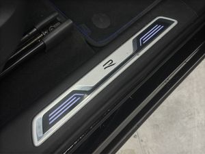 Volkswagen Touareg Hybrid 3.0 TSI 380 CV Tiptronic 8 vel.  - Foto 36