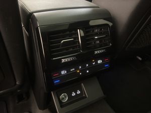 Volkswagen Touareg Hybrid 3.0 TSI 380 CV Tiptronic 8 vel.  - Foto 46