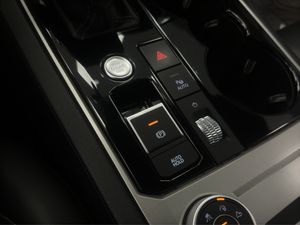 Volkswagen Touareg Hybrid 3.0 TSI 380 CV Tiptronic 8 vel.  - Foto 30