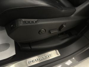 Peugeot 3008 1.5 BlueHDi 96kW (130CV) S&S GT  - Foto 38