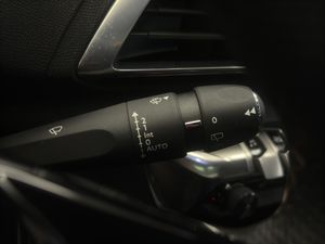 Peugeot 3008 1.5 BlueHDi 96kW (130CV) S&S GT  - Foto 26