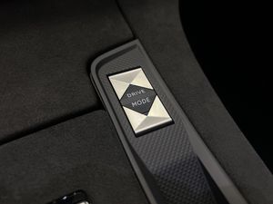DS DS 7 Crossback 1.6 E-Tense 225 PERFORMANCE LINE + Auto  - Foto 31