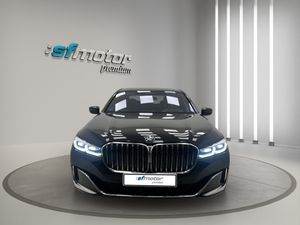 BMW Serie 7 745e  - Foto 3