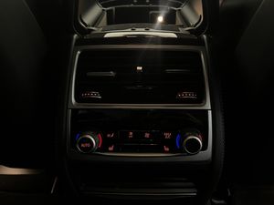BMW Serie 7 745e  - Foto 42