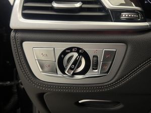 BMW Serie 7 745e  - Foto 31