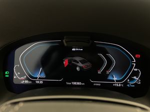 BMW Serie 7 745e  - Foto 12