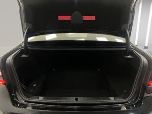 BMW Serie 7 745e  - Foto 21