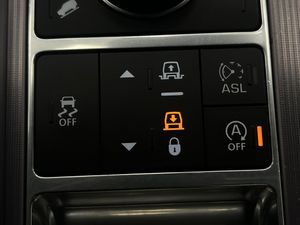 Land-Rover Range Rover Sport 3.0 TDV6 258cv HSE  - Foto 32