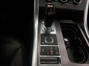 Land-Rover Range Rover Sport 3.0 TDV6 258cv HSE  - Foto 24