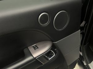 Land-Rover Range Rover Sport 3.0 TDV6 258cv HSE  - Foto 34