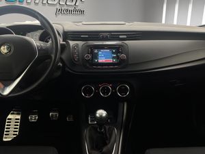 Alfa Romeo Giulietta 2.0 JTDm 150cv Distinctive  - Foto 15