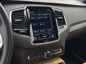 Volvo XC90 2.0 B5 D AWD Inscription Auto  - Foto 26