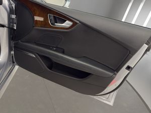 Audi A7 Sportback 3.0 TDI 320 quattro tip S line  - Foto 17