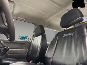 Suzuki Jimny 1.3 16V JLX  - Foto 23