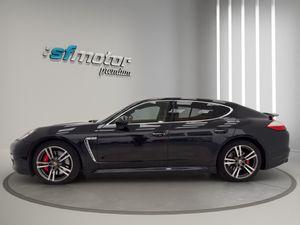 Porsche Panamera Turbo  - Foto 4