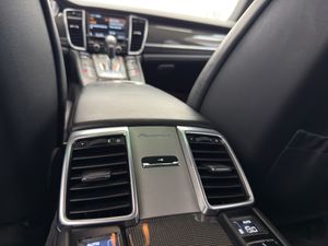 Porsche Panamera Turbo  - Foto 43