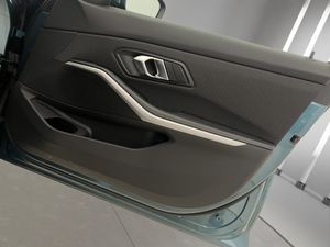 BMW Serie 3 330d Auto. HIBRIDO  - Foto 18