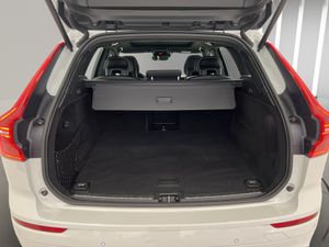 Volvo XC60 2.0 D5 AWD R-Design Auto 190CV AT8 · AUTOMÁTICO · 4X4  - Foto 25