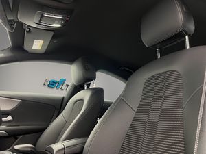 Mercedes CLA CLA 200 D DCT COUPE  - Foto 23